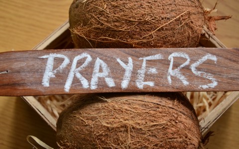 5 Good Prayers Before A Meal